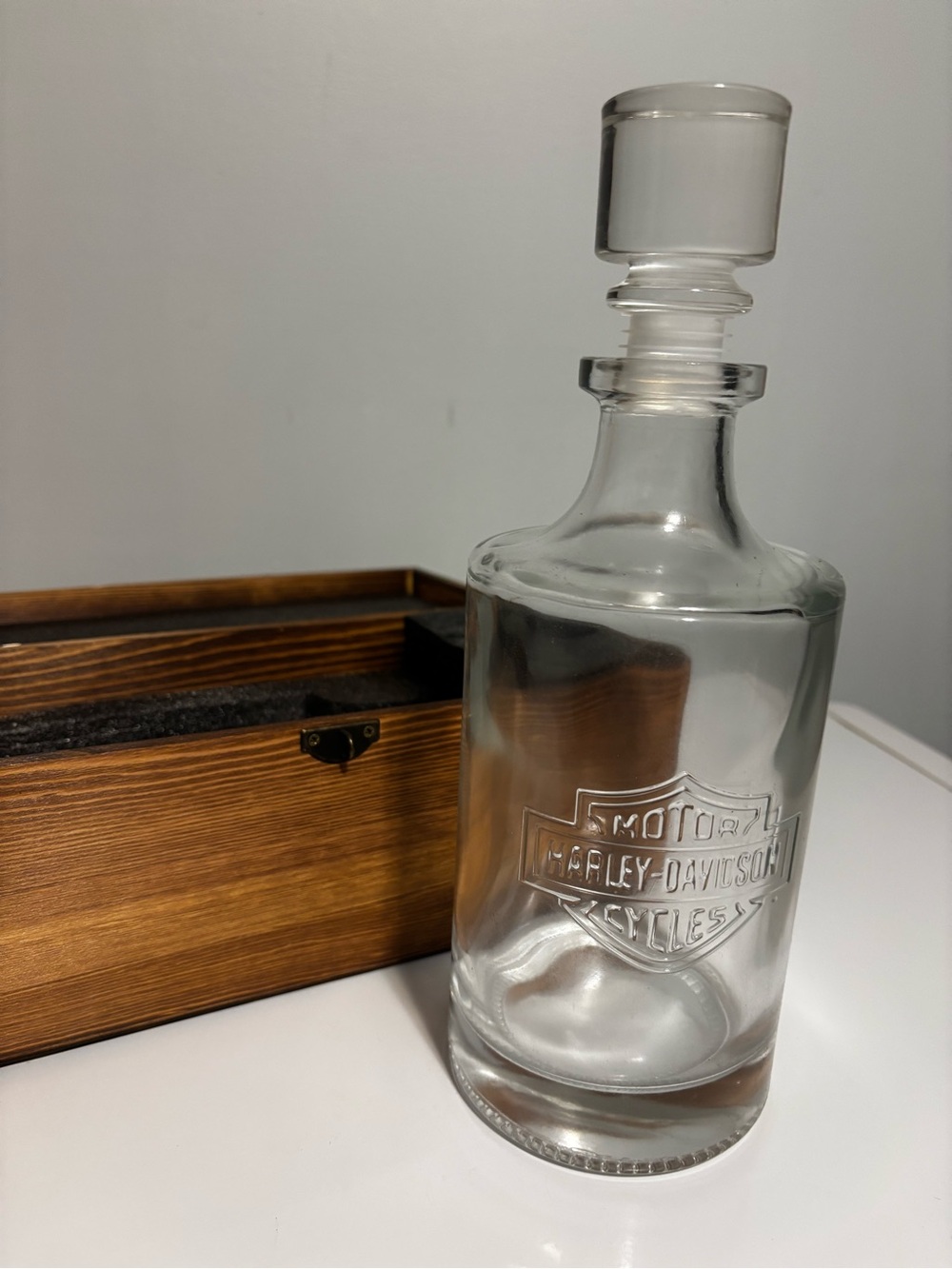 Harley-Davidson Clear Glass Decanter with Clear Stopper